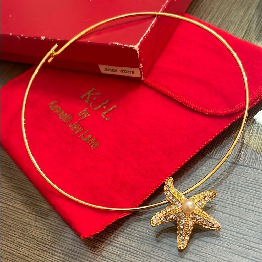 KJL Gold Tone Rhinestone & Faux Pearl Starfish Necklace Enhancer Pendant Retired